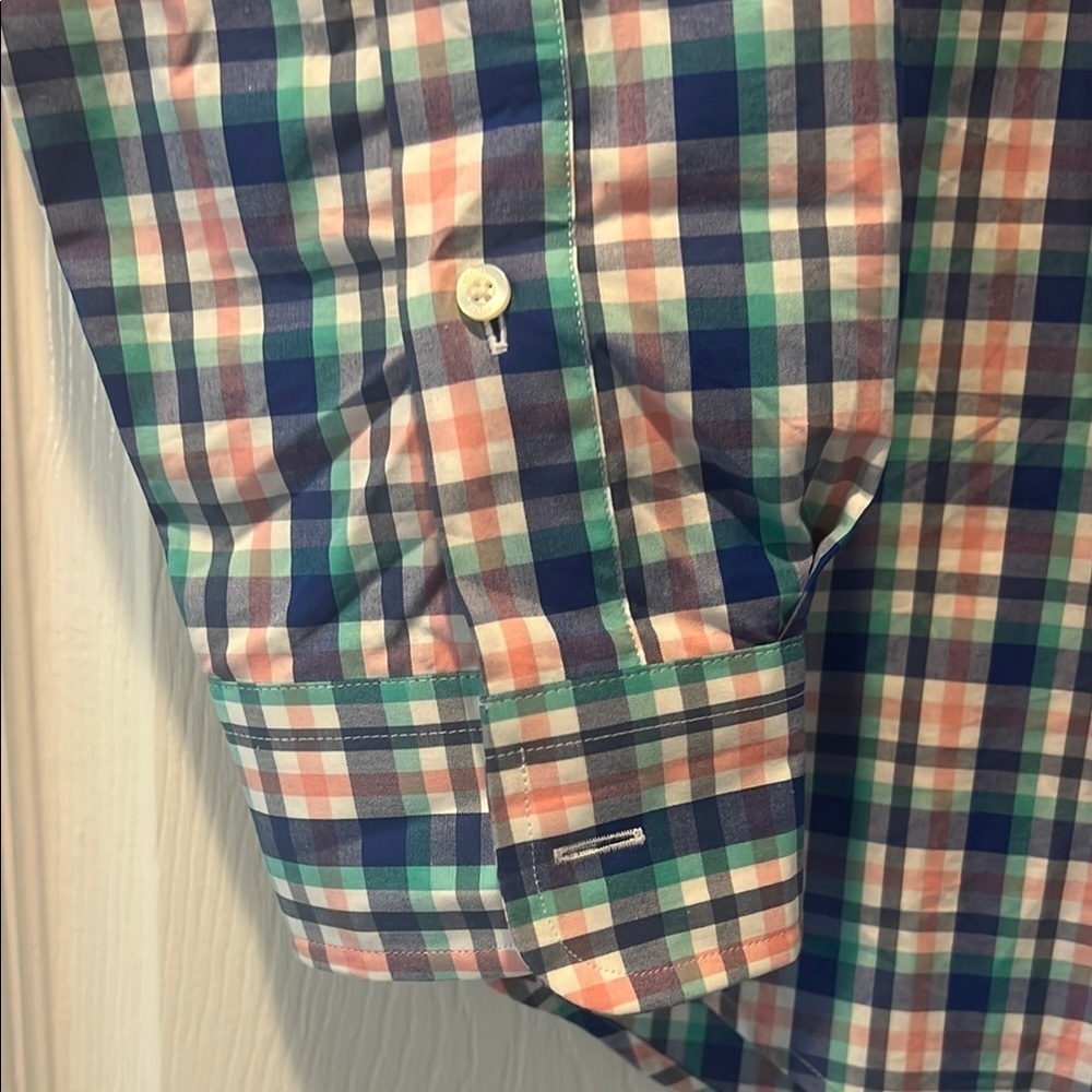 NWOT VINEYARD VINES Men's Multicolor Plaid Shirt SIZE L - Picture 3 of 9